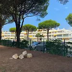 Port Camargue Vue * 르그로뒤후아